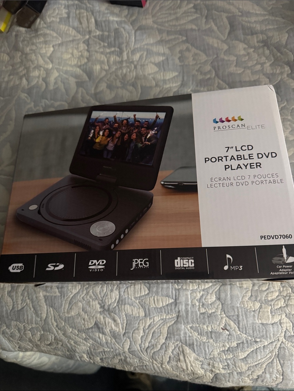 7" LCD Portable DVD Player - Black